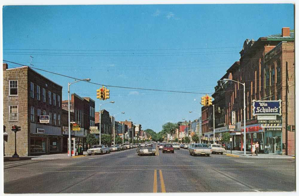 Downtown View Michigan Avenue at Eagle Street, Marshall MI Michigan ...